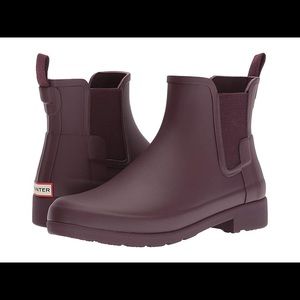 Hunter Chelsea boots dark purple